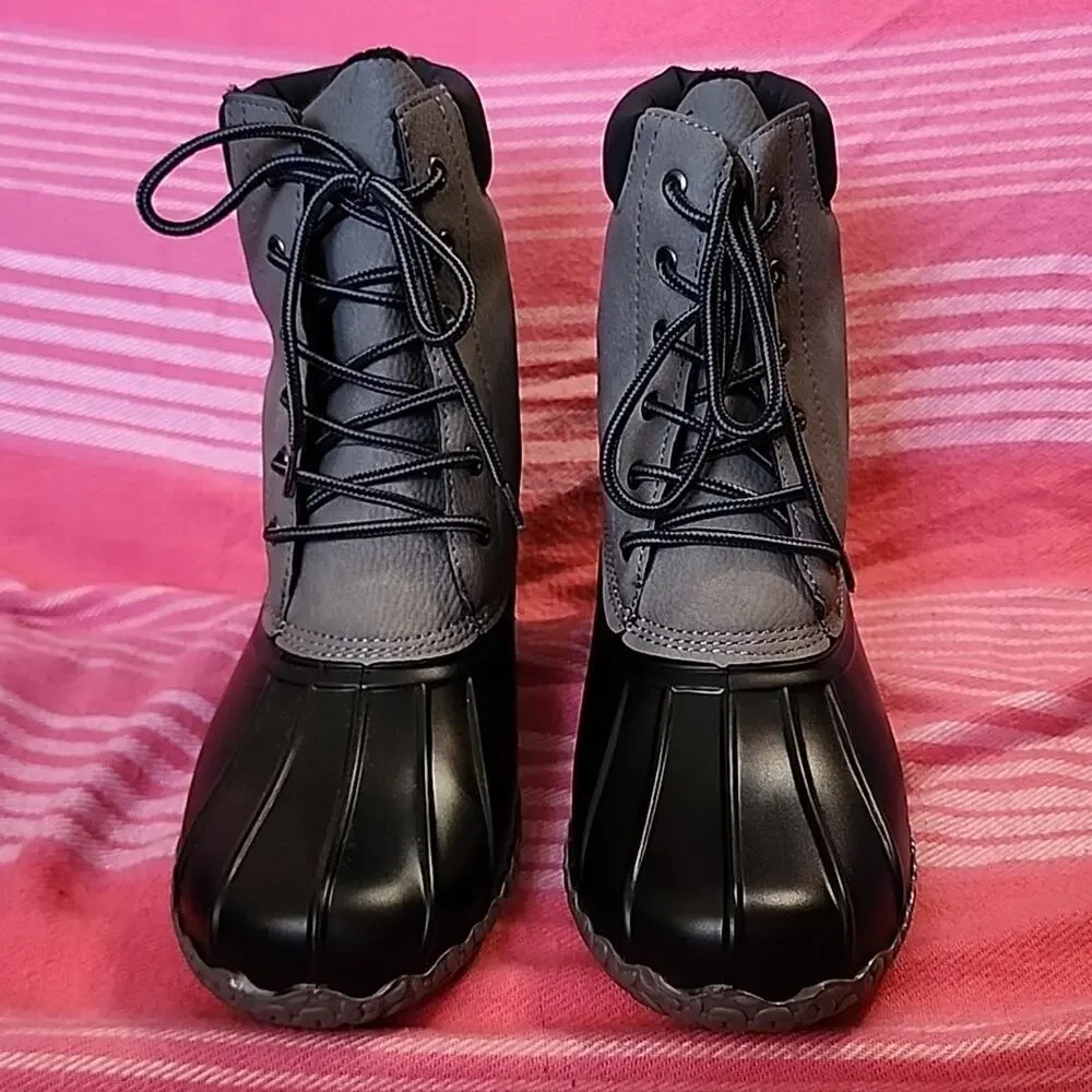 WEATHERPROOF VINTAGE ADAM DUCK BOOTS MENS 10 NWOB
